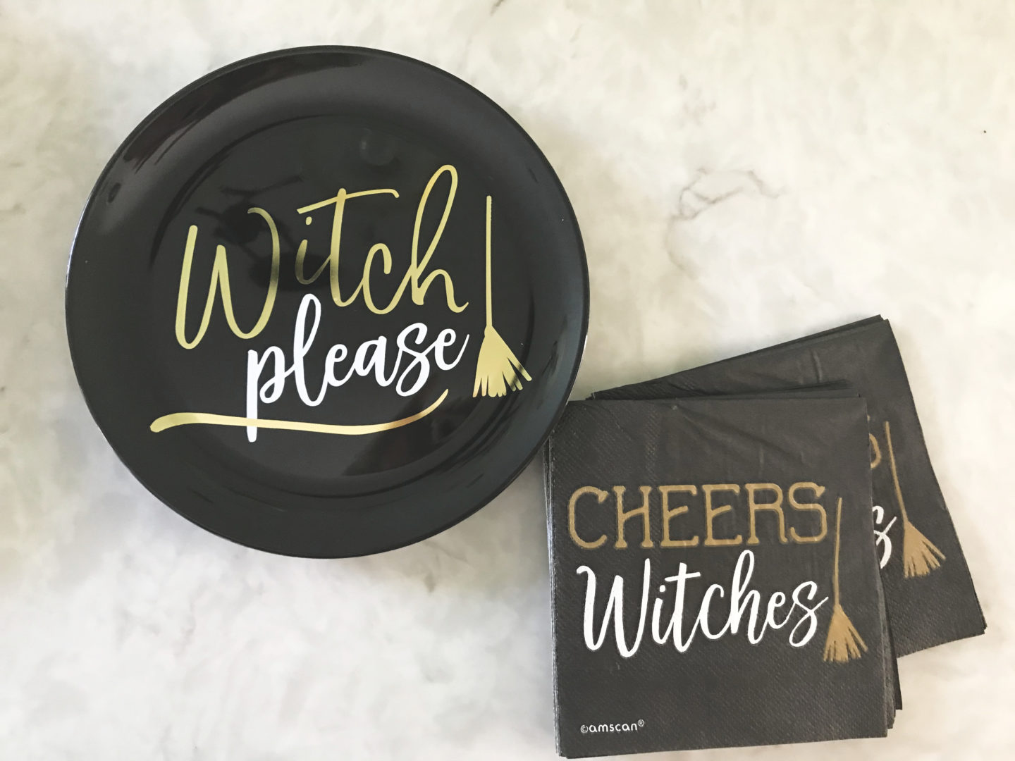 halloween party dinnerware plates and napkins